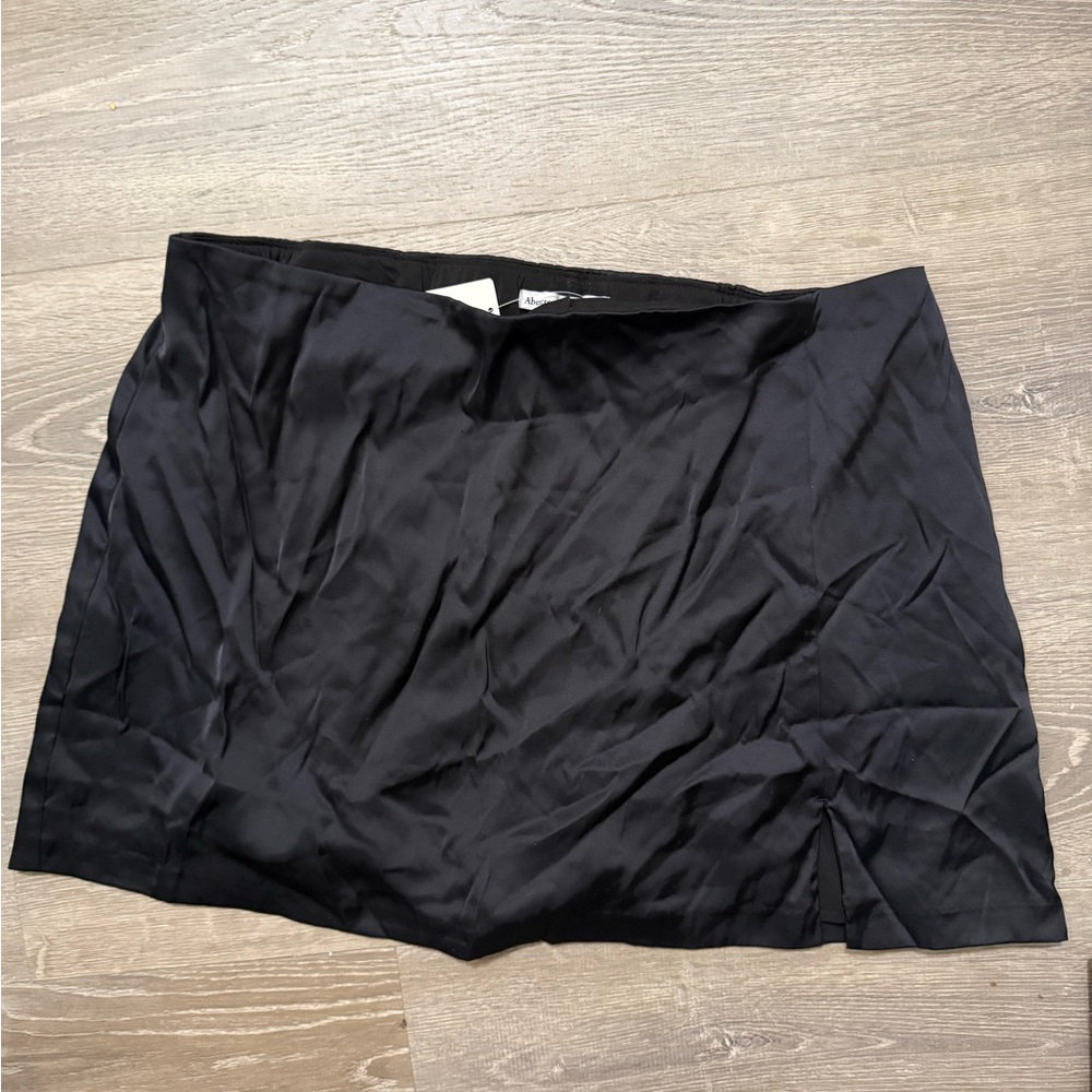 Abercrombie & Fitch Black Silky Skirt